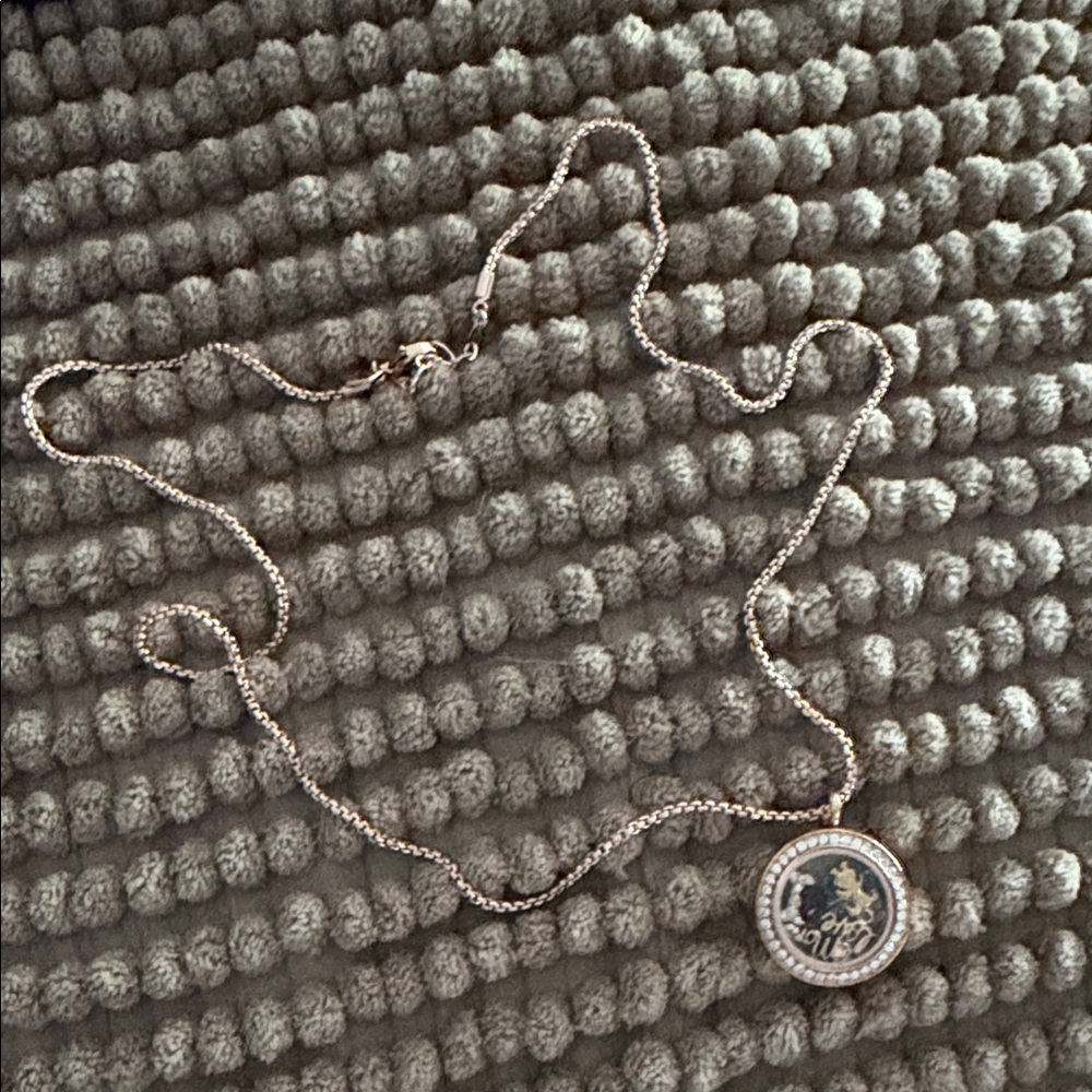 New ORIGAMI OWL Rose Gold Locket Necklace with Charms